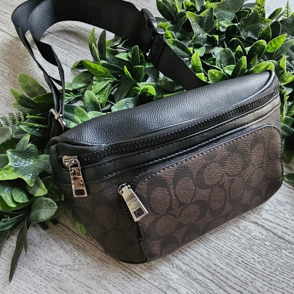 Coach Black and Brown Belt Bag - Picture 6 of 7
